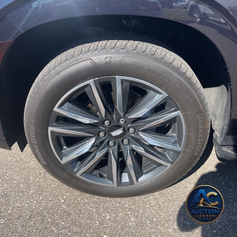2023 Cadillac Escalade Sport