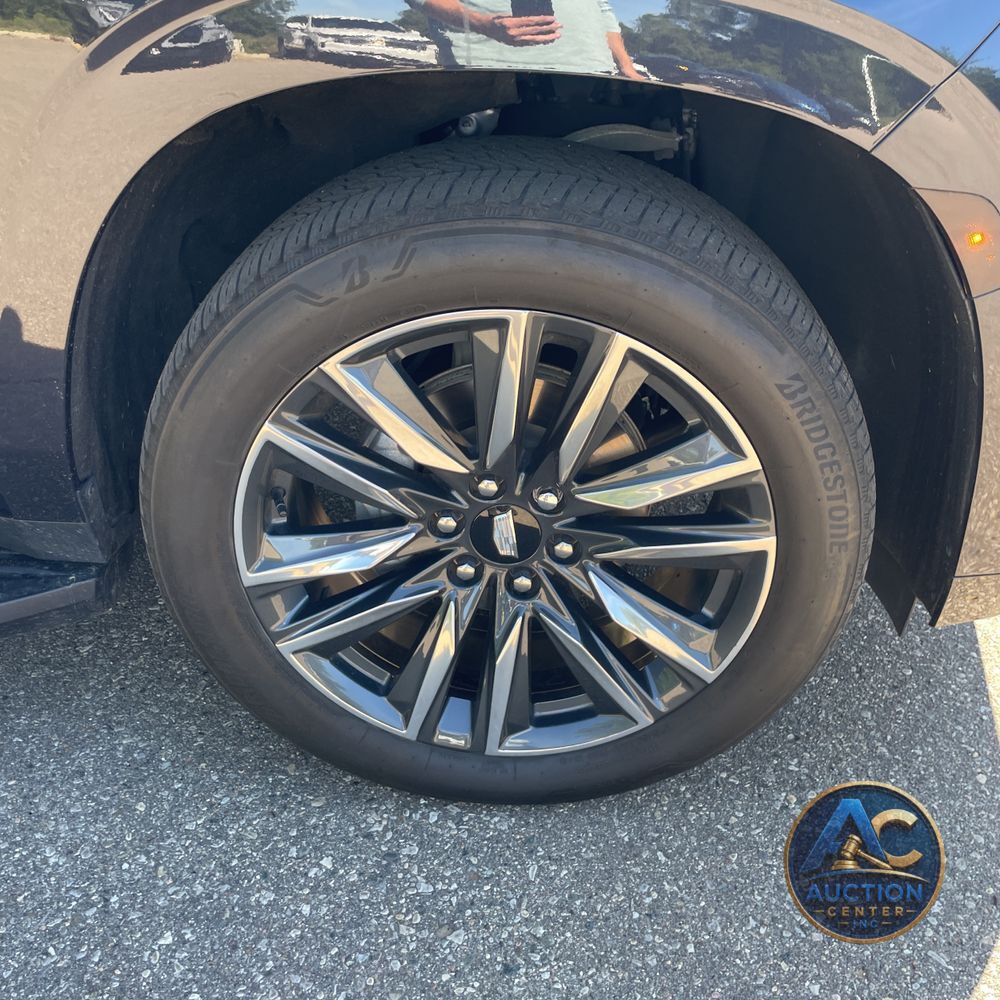 2023 Cadillac Escalade Sport