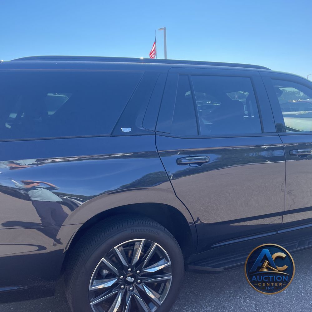 2023 Cadillac Escalade Sport