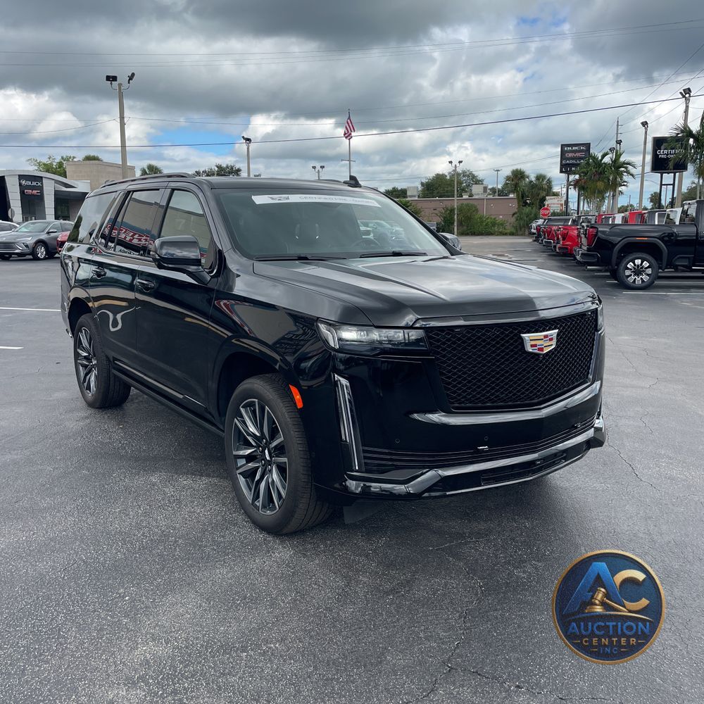 2024 Cadillac Escalade Sport
