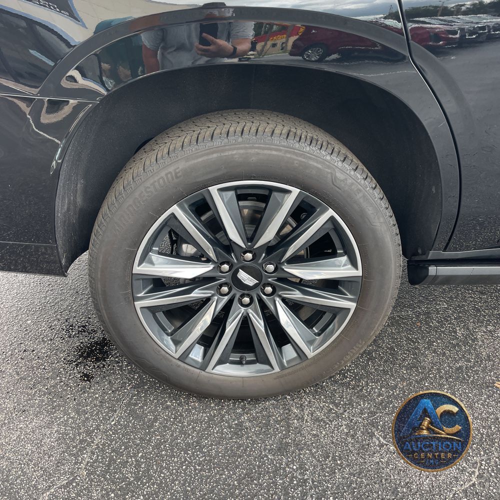2024 Cadillac Escalade Sport