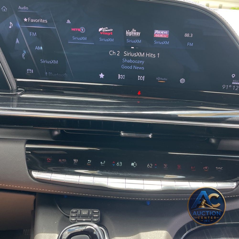 2024 Cadillac Escalade Sport