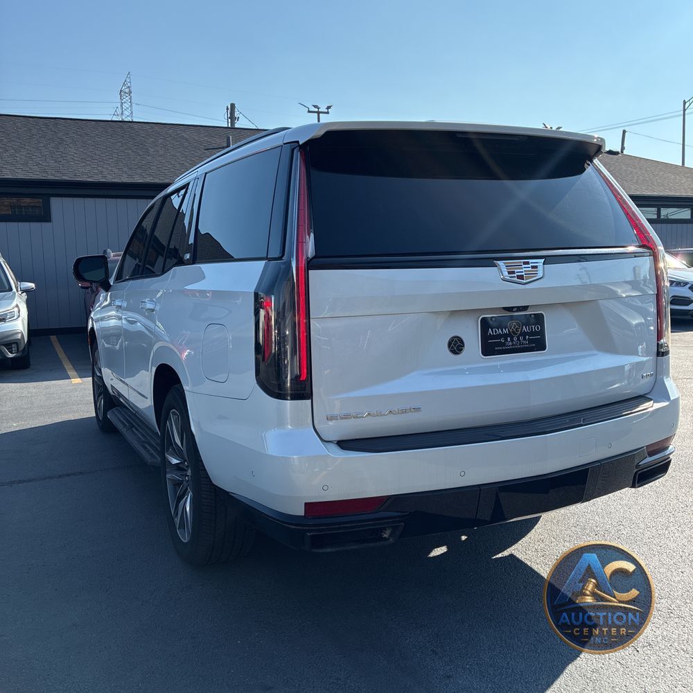 2021 Cadillac Escalade Sport