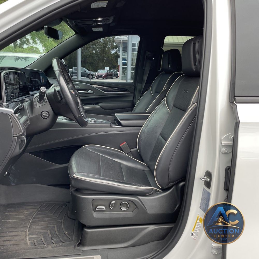 2021 Cadillac Escalade Sport