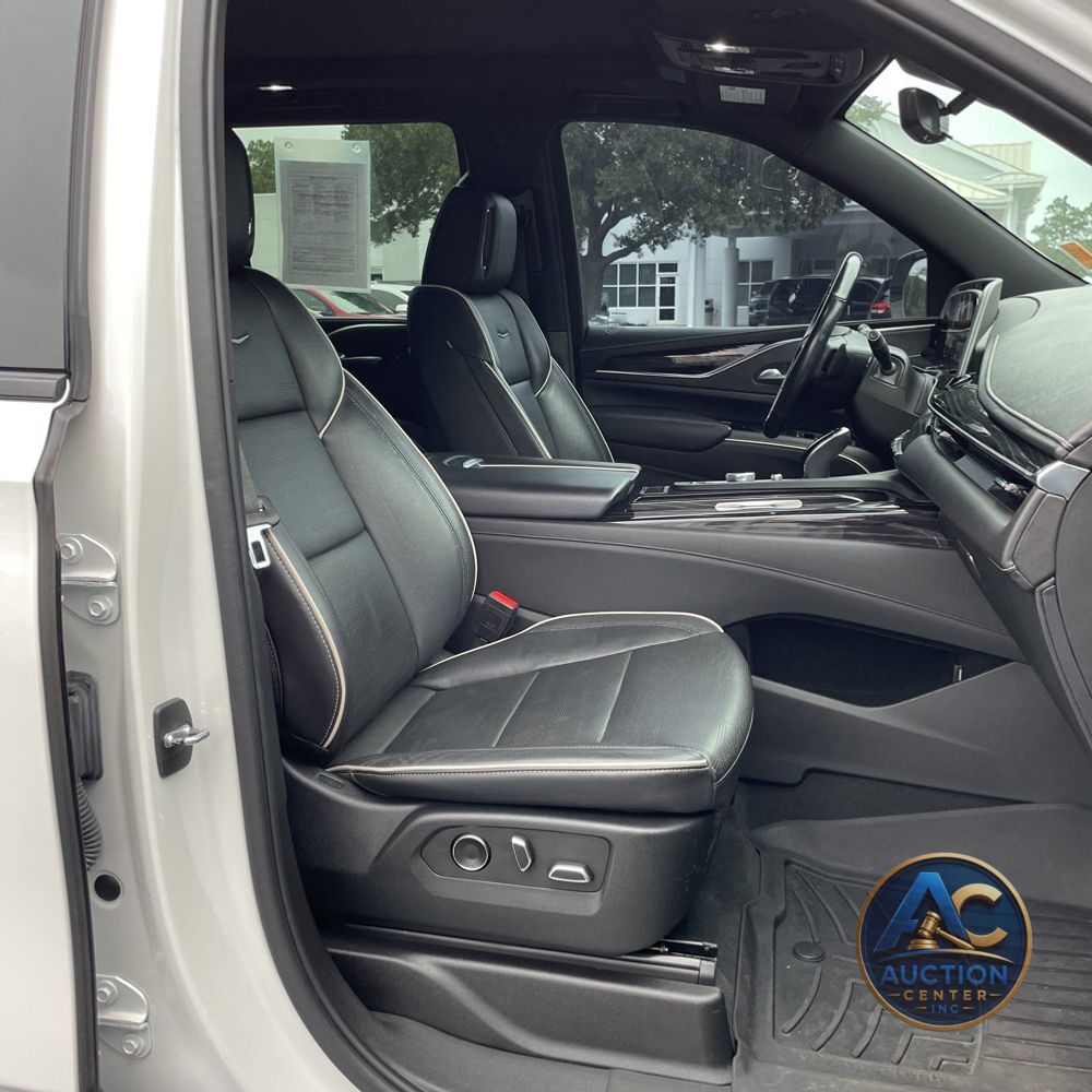 2021 Cadillac Escalade Sport