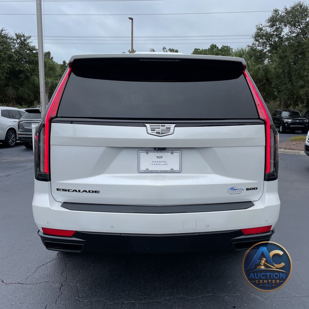 2021 Cadillac Escalade Sport