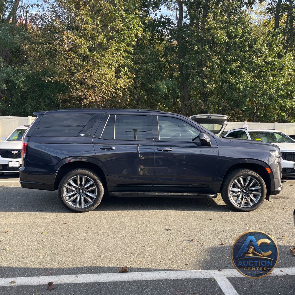 2022 Cadillac Escalade Sport