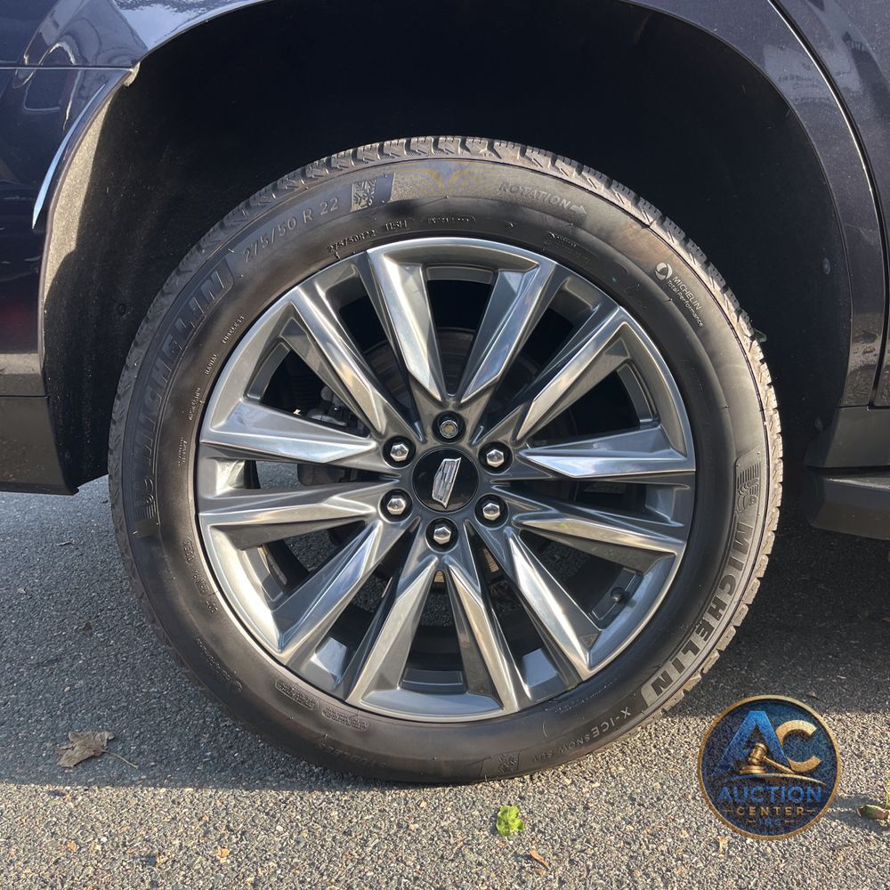 2022 Cadillac Escalade Sport