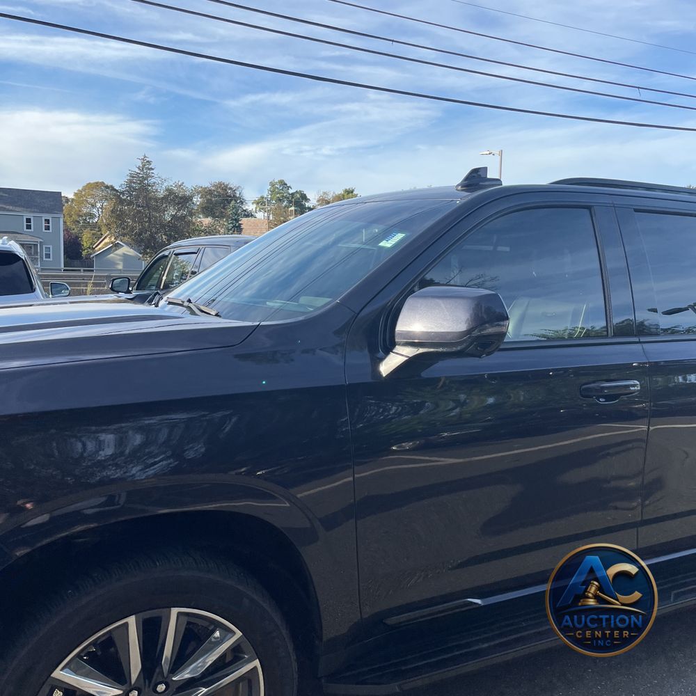 2022 Cadillac Escalade Sport