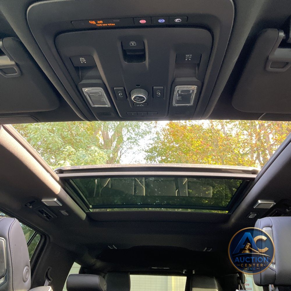 2022 Cadillac Escalade Sport