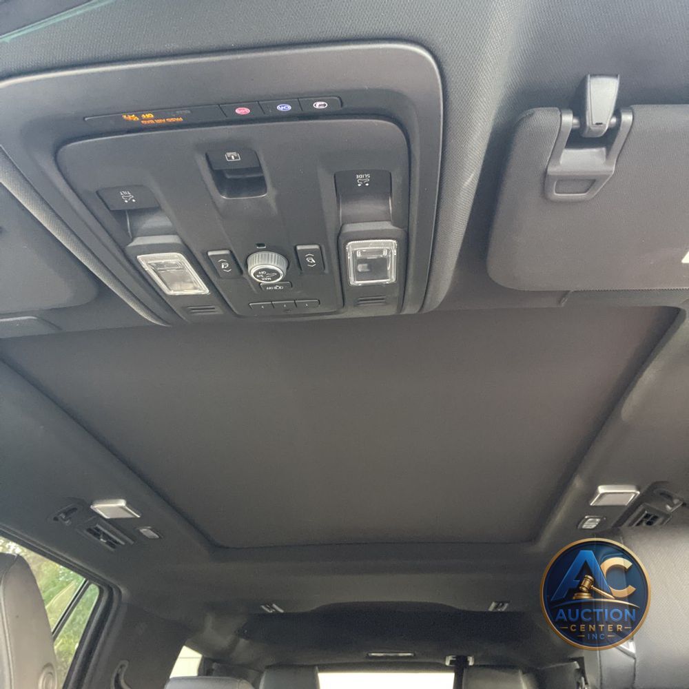 2022 Cadillac Escalade Sport