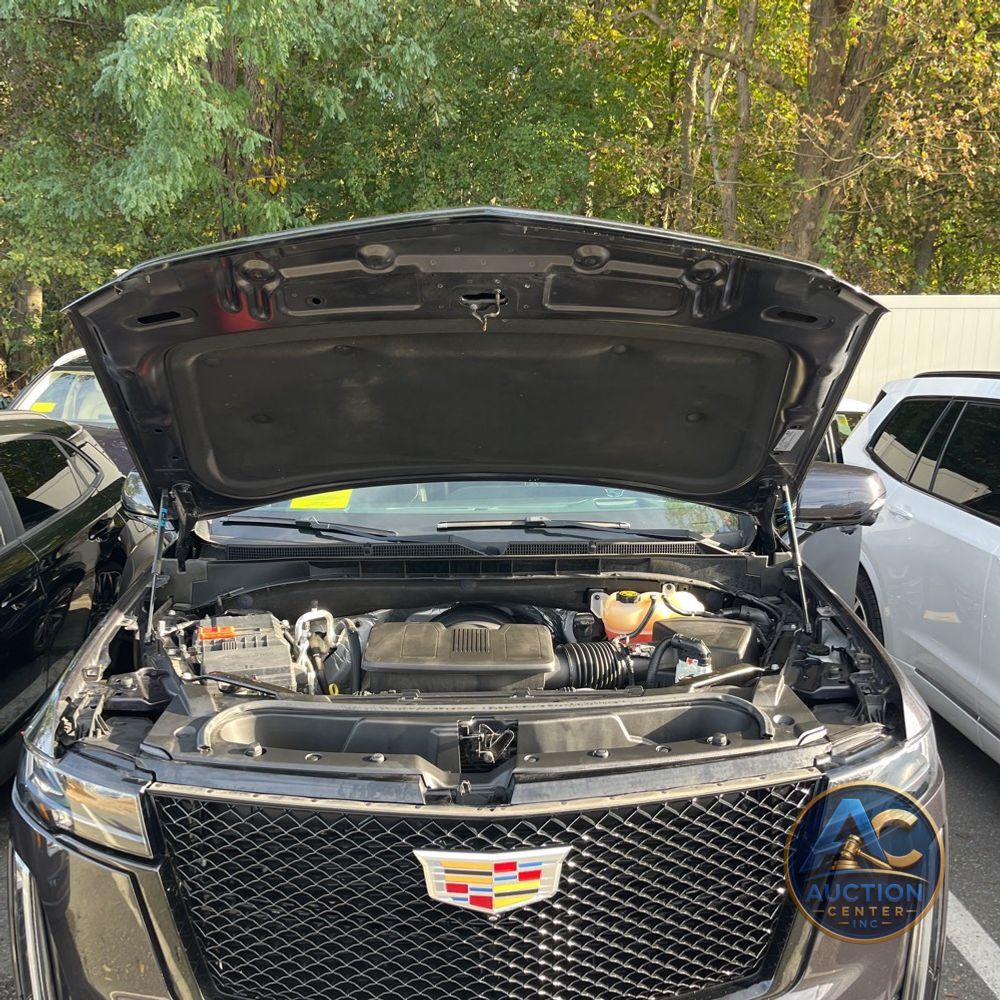 2022 Cadillac Escalade Sport