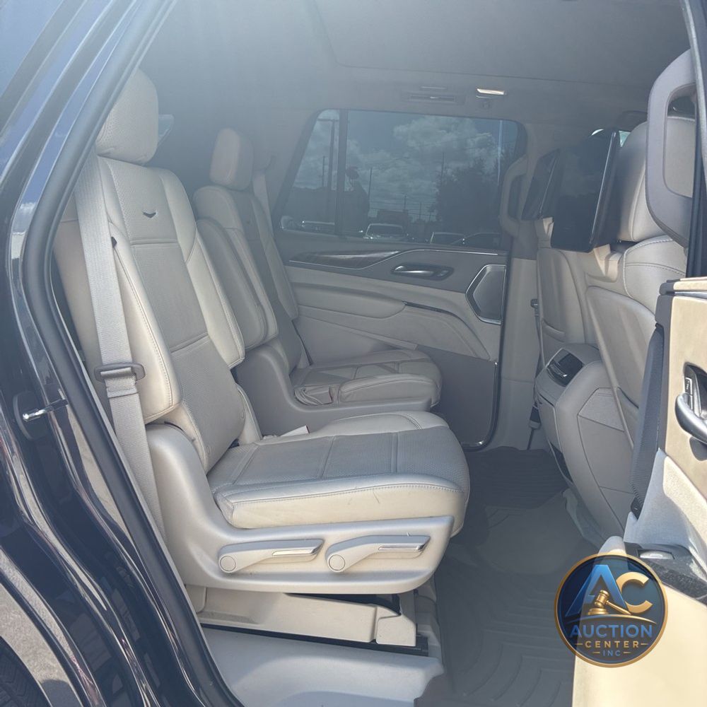 2023 Cadillac Escalade Sport Platinum