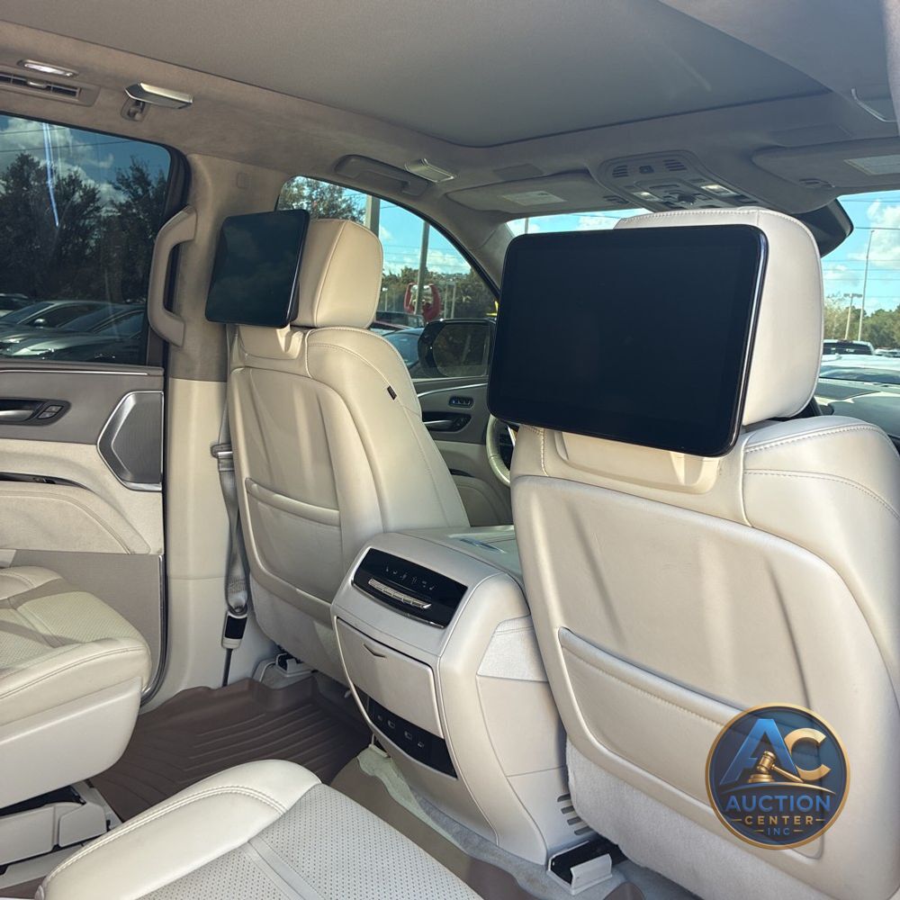 2023 Cadillac Escalade Sport Platinum