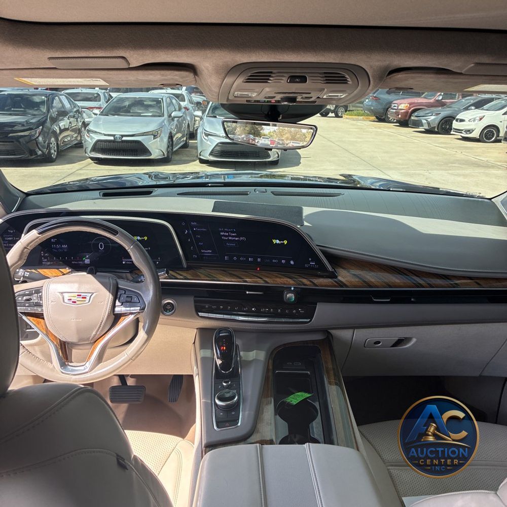 2023 Cadillac Escalade Sport Platinum
