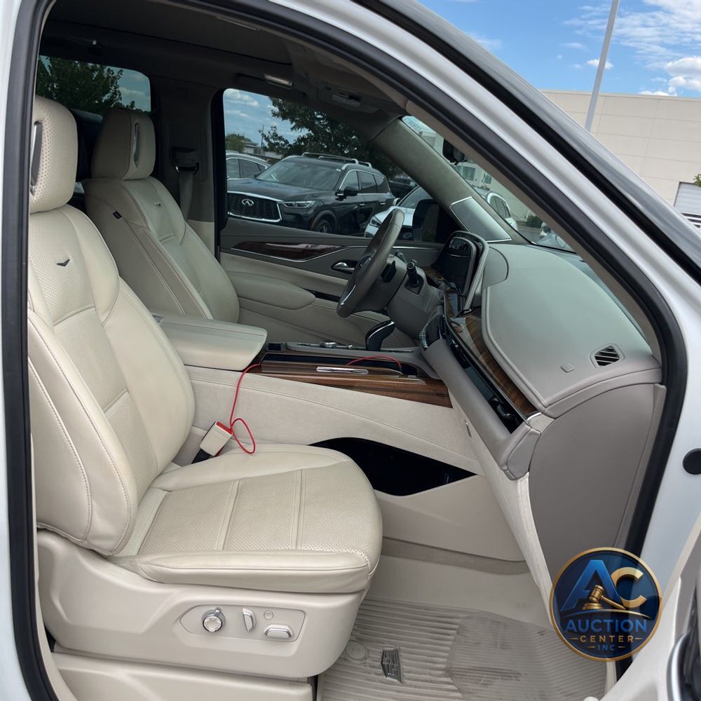 2024 Cadillac Escalade Sport Platinum