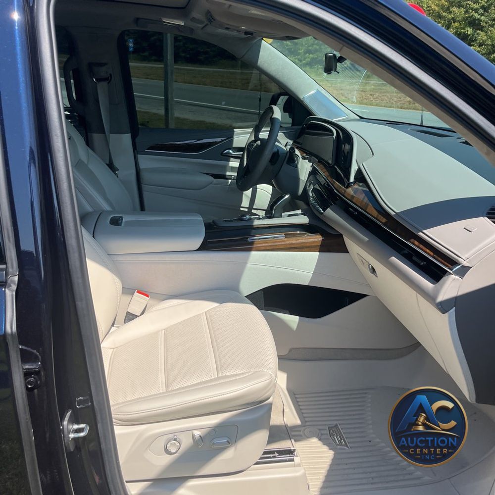 2024 Cadillac Escalade Sport Platinum