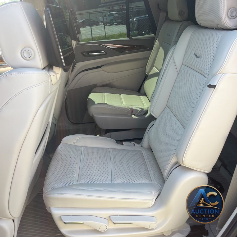 2024 Cadillac Escalade Sport Platinum