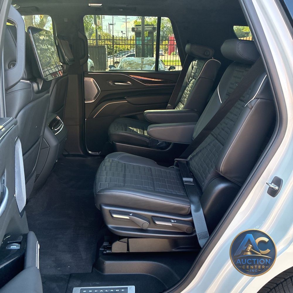 2024 Cadillac Escalade Sport Platinum