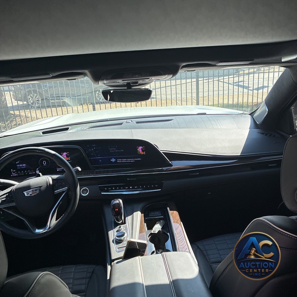 2024 Cadillac Escalade Sport Platinum