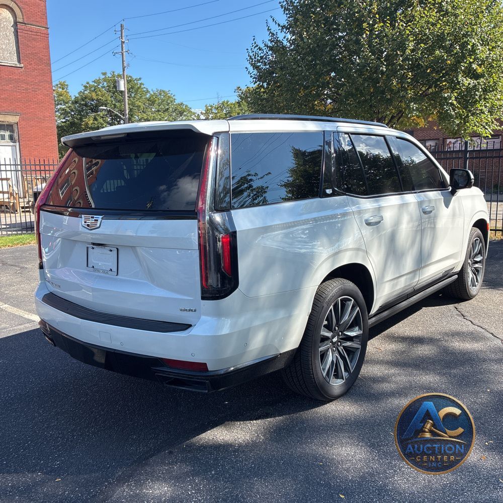 2024 Cadillac Escalade Sport Platinum