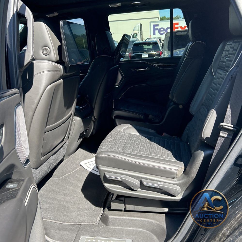 2021 Cadillac Escalade Sport Platinum