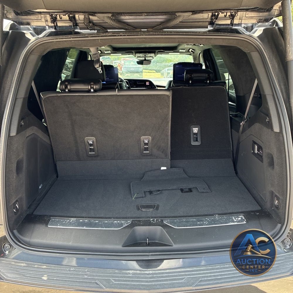 2023 Cadillac Escalade Sport Platinum