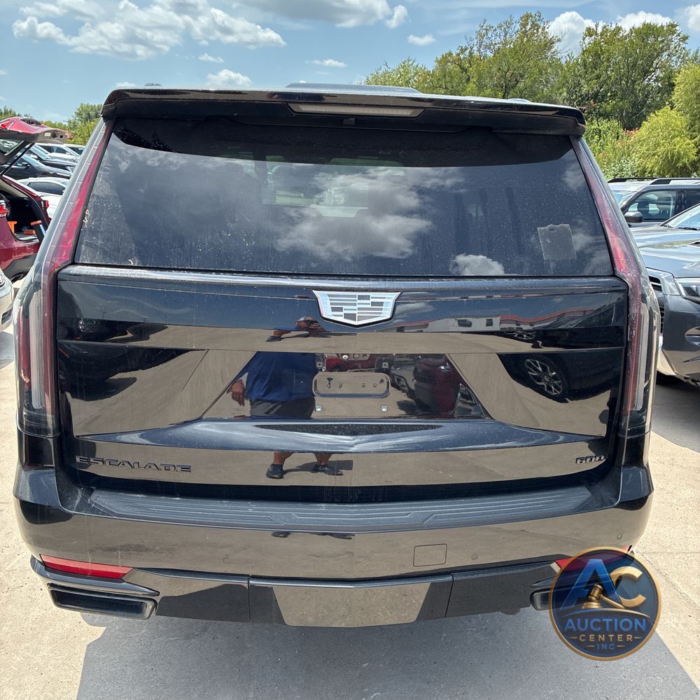 2023 Cadillac Escalade Sport Platinum
