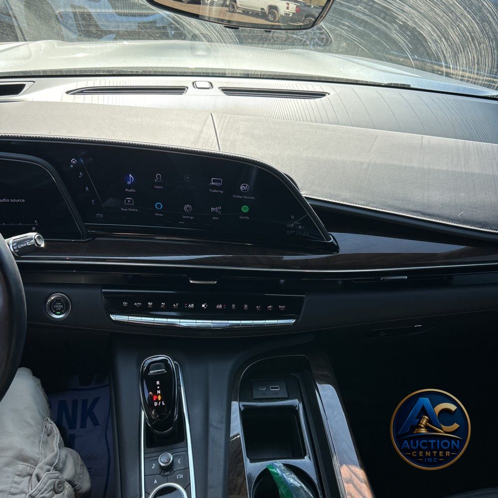 2023 Cadillac Escalade Sport Platinum