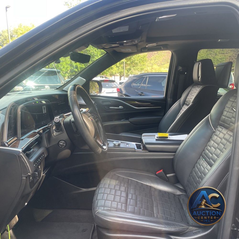 2022 Cadillac Escalade Sport Platinum