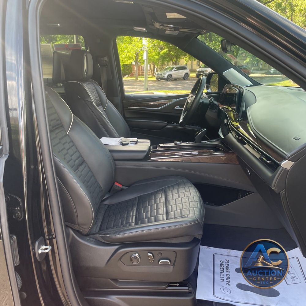 2022 Cadillac Escalade Sport Platinum