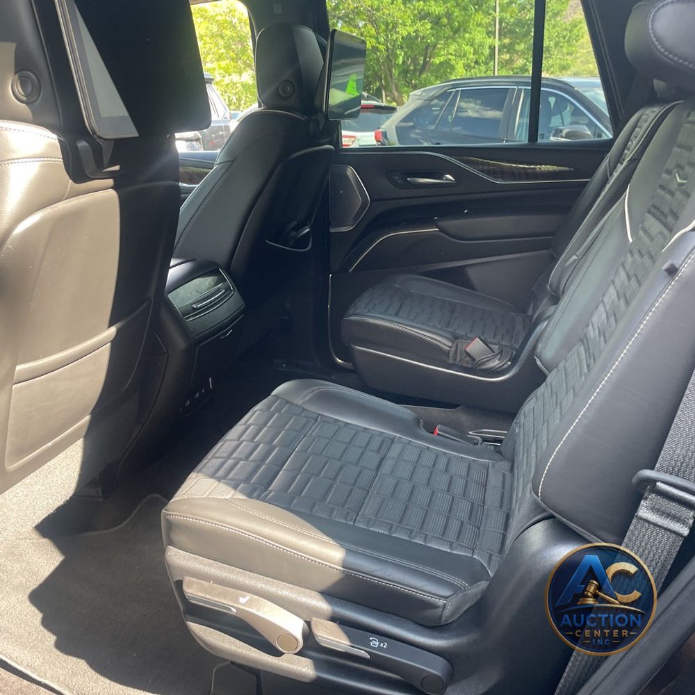 2022 Cadillac Escalade Sport Platinum
