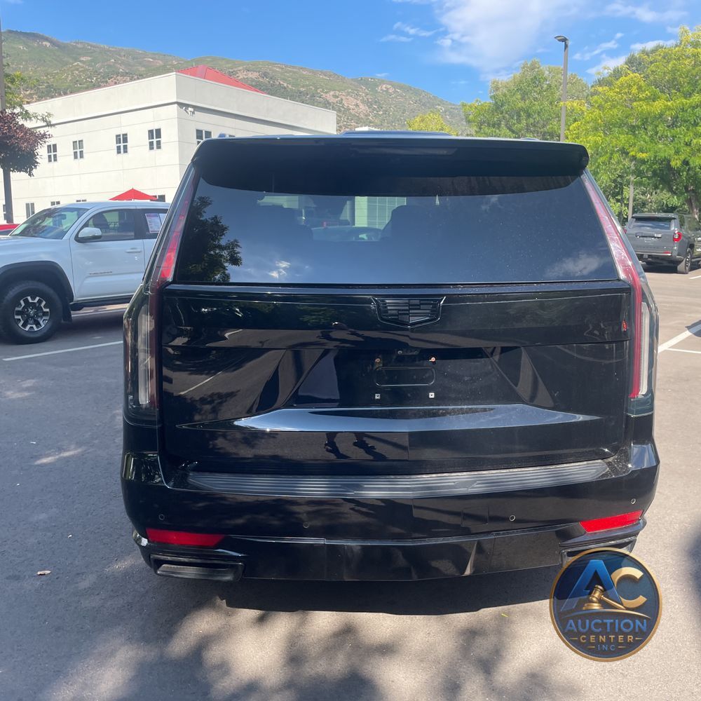 2022 Cadillac Escalade Sport Platinum
