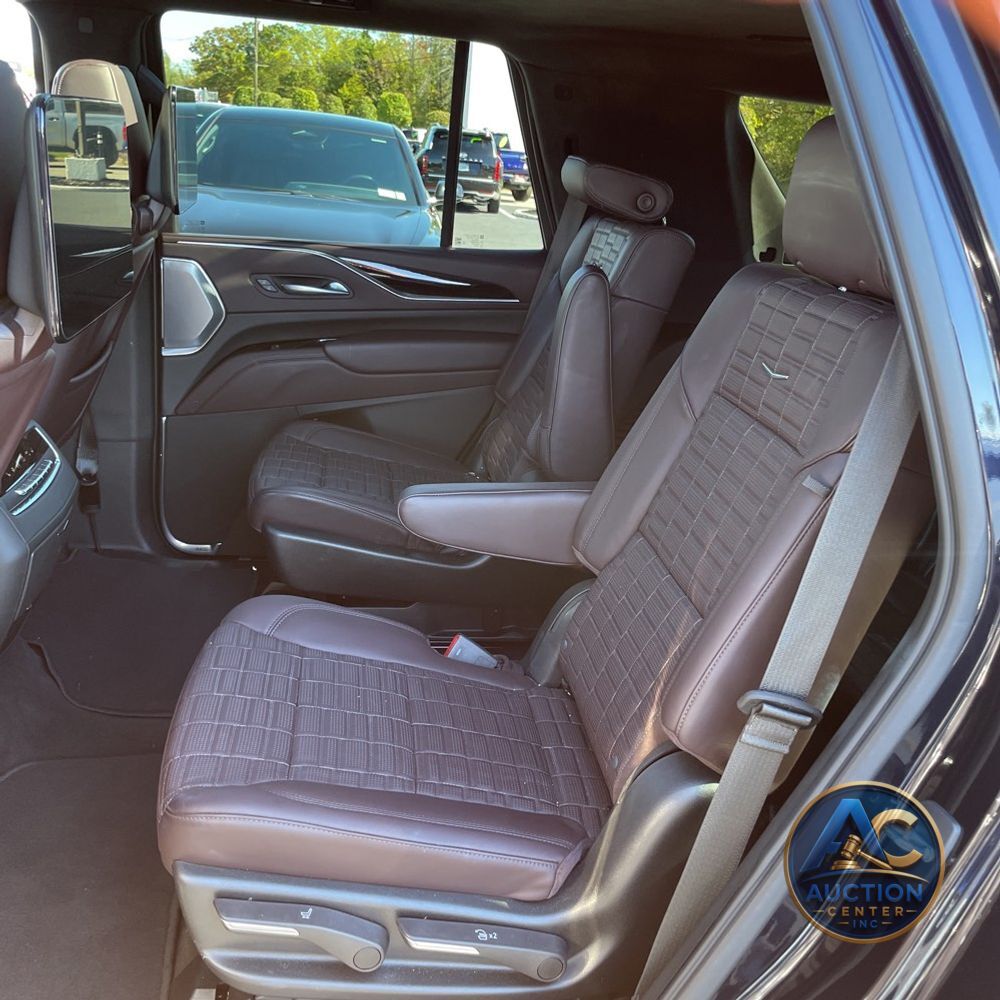 2022 Cadillac Escalade Sport Platinum