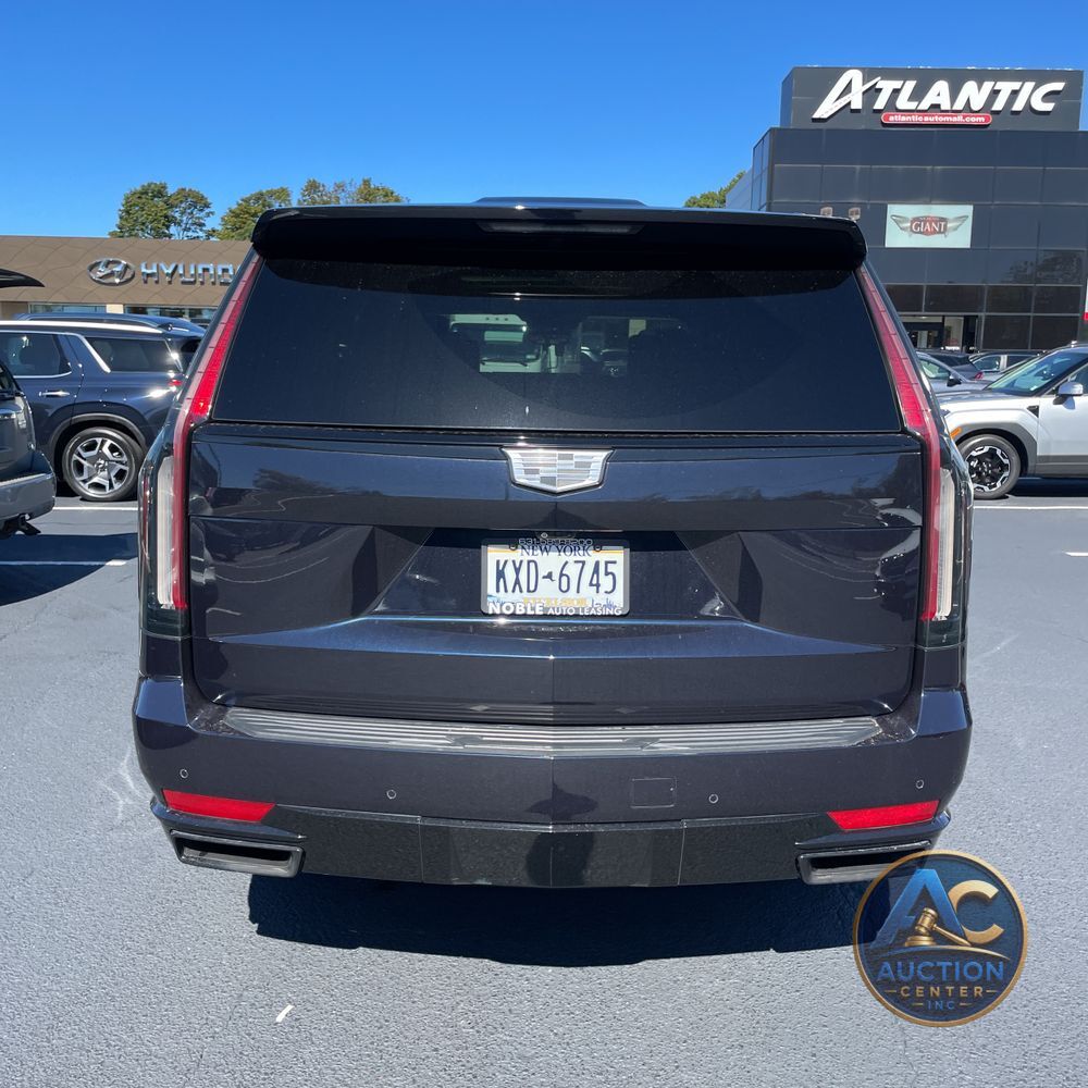 2022 Cadillac Escalade Sport Platinum