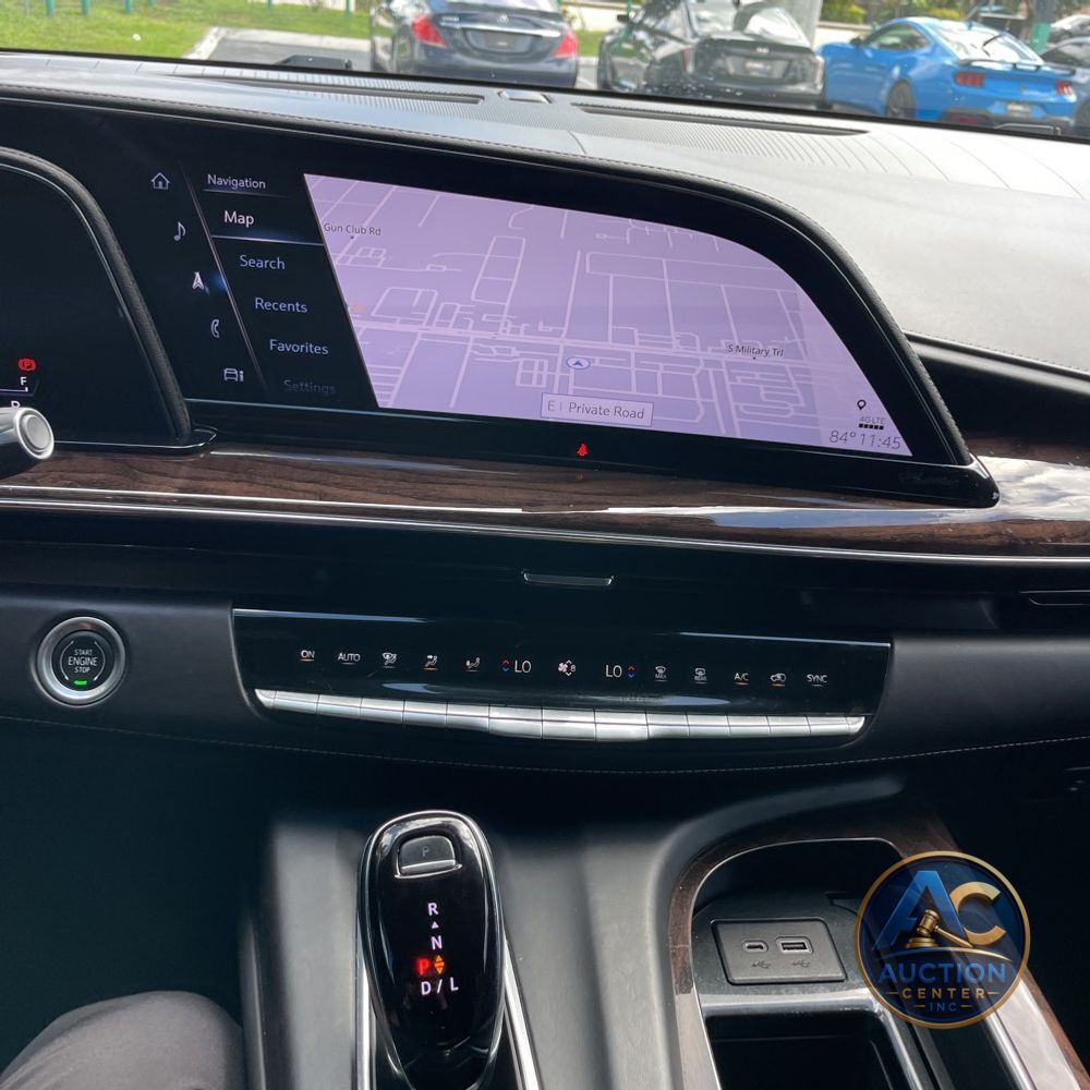2022 Cadillac Escalade Sport Platinum