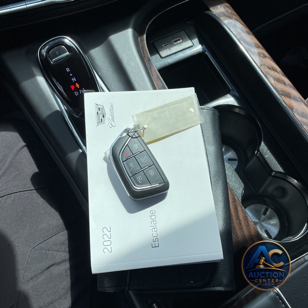 2022 Cadillac Escalade Sport Platinum