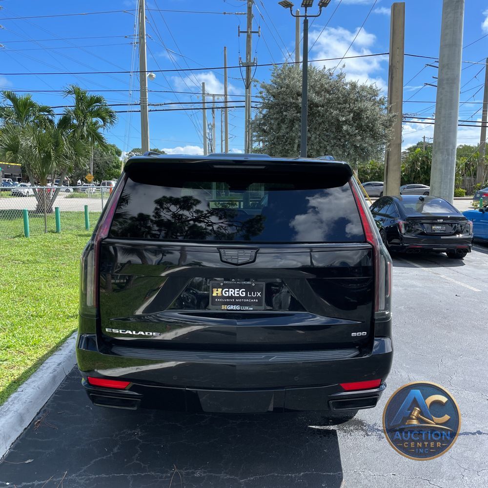 2022 Cadillac Escalade Sport Platinum