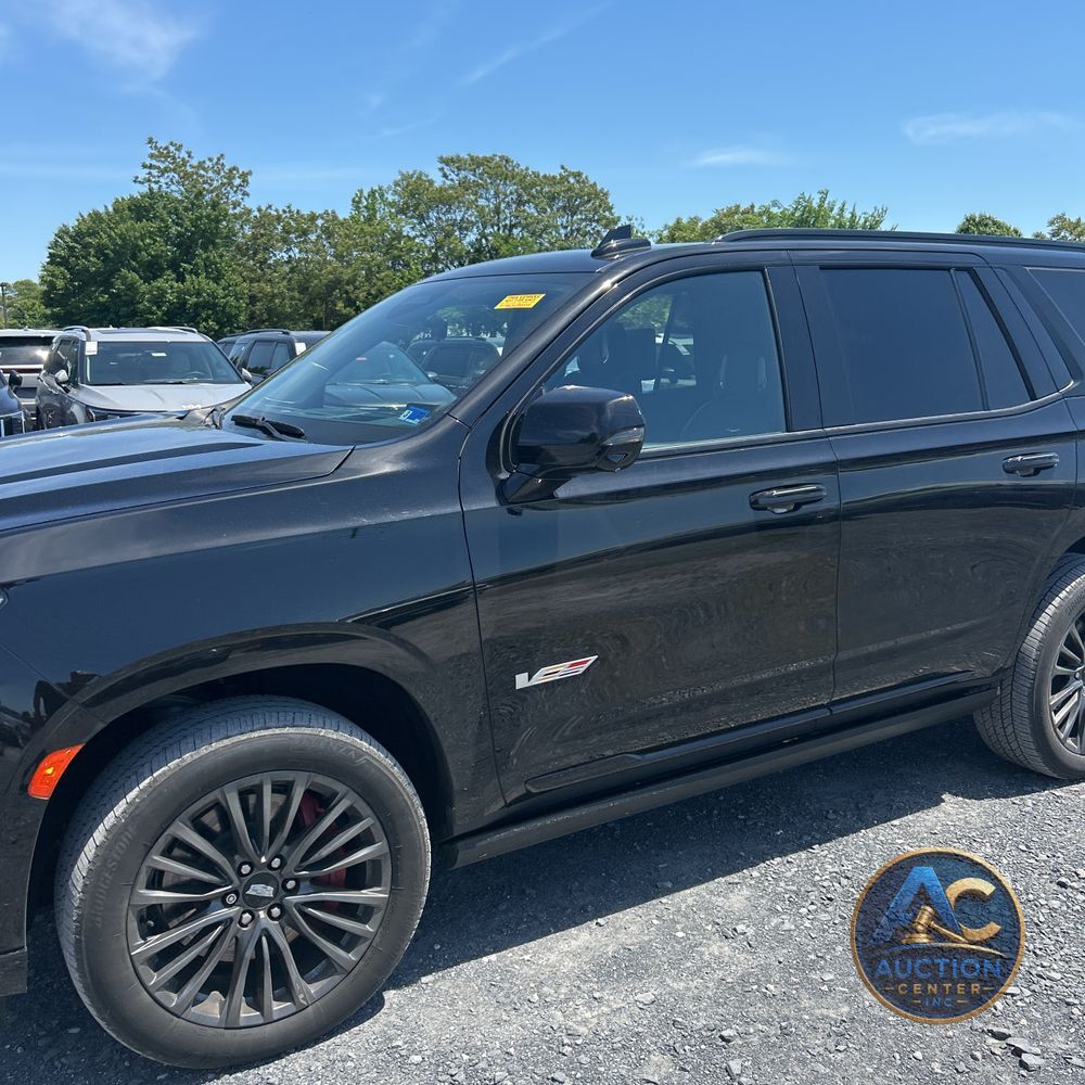 2023 Cadillac Escalade-V
