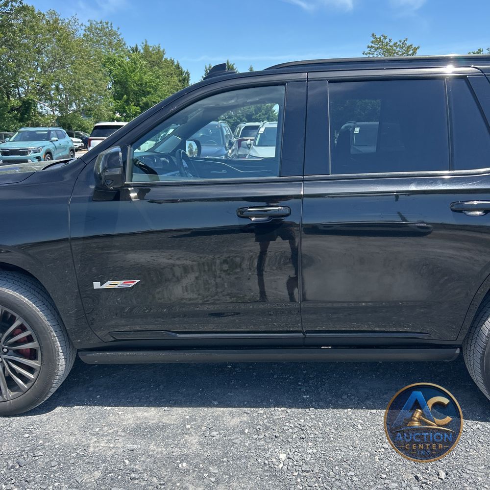 2023 Cadillac Escalade-V