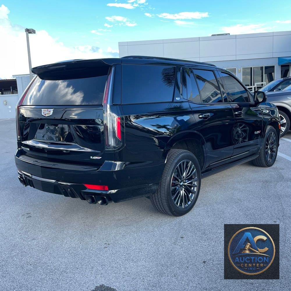 2024 Cadillac Escalade-V Base