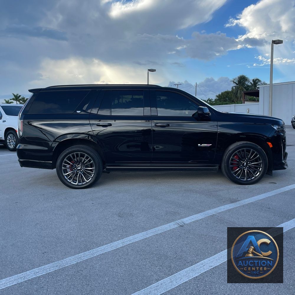 2024 Cadillac Escalade-V Base