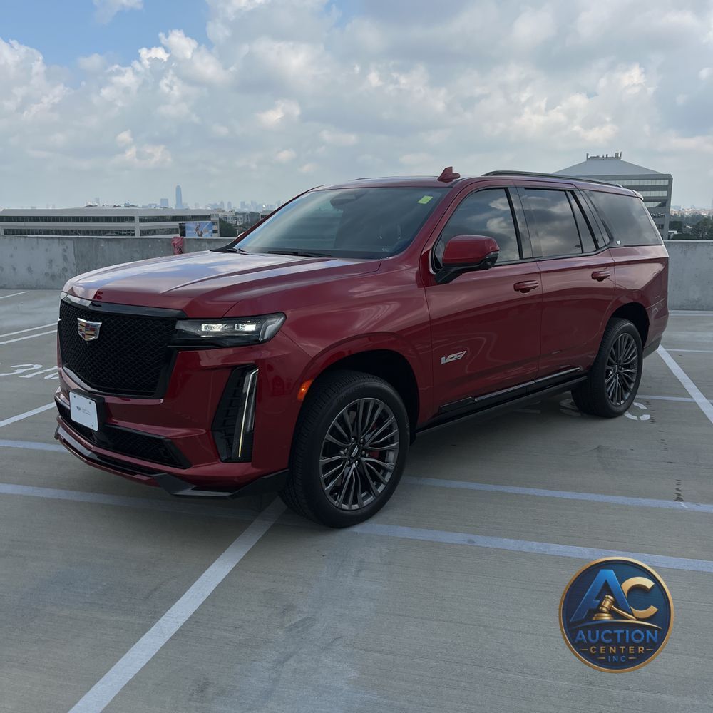 2023 Cadillac Escalade-V Base