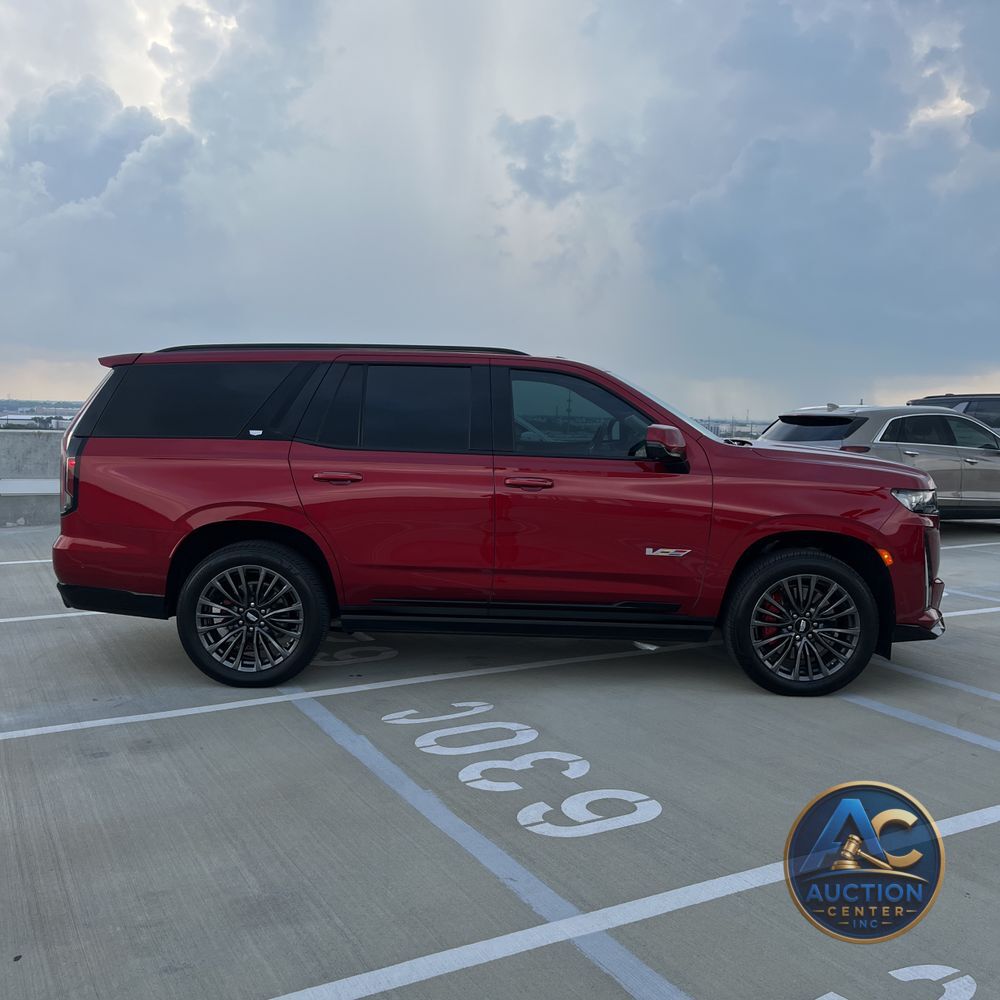 2023 Cadillac Escalade-V Base