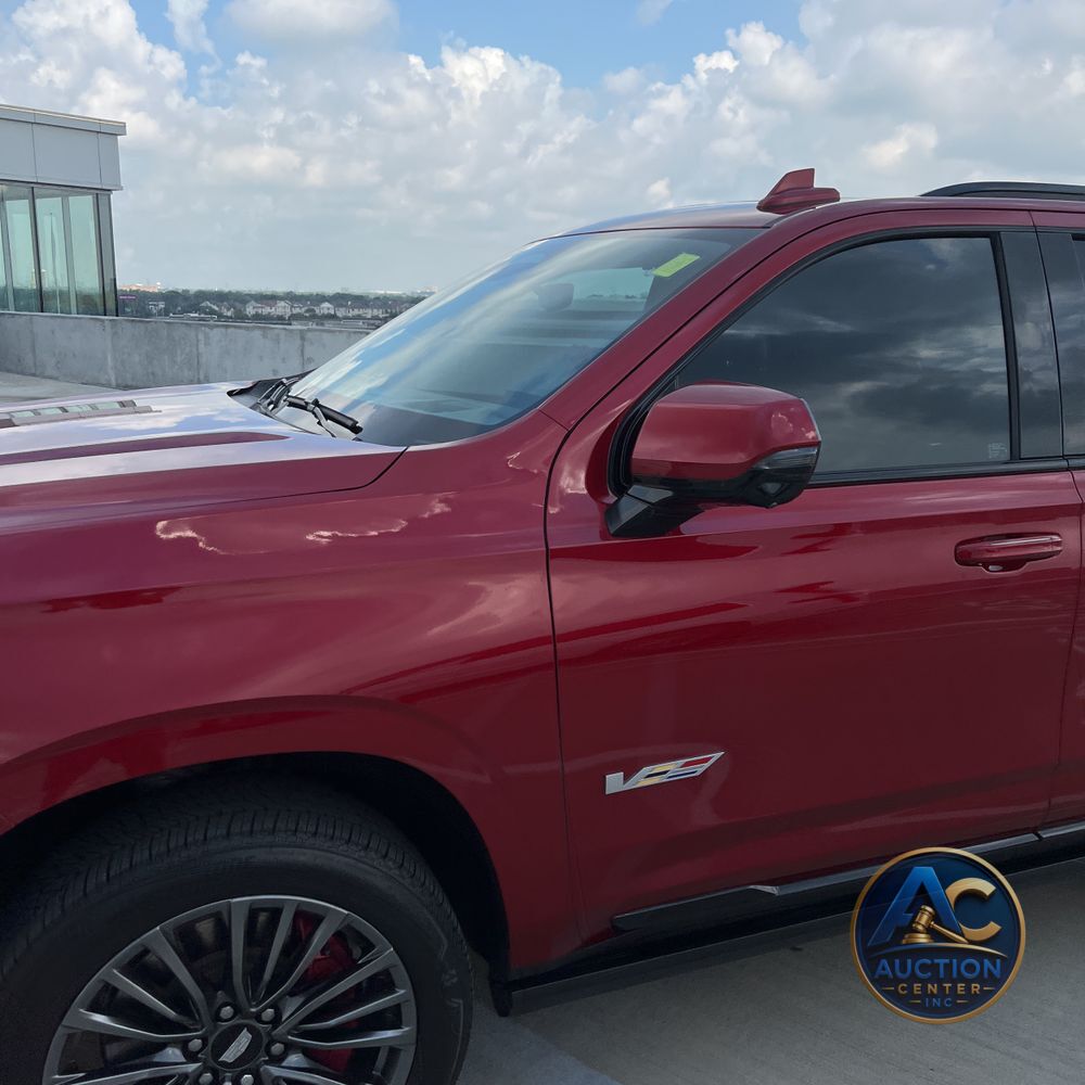 2023 Cadillac Escalade-V Base
