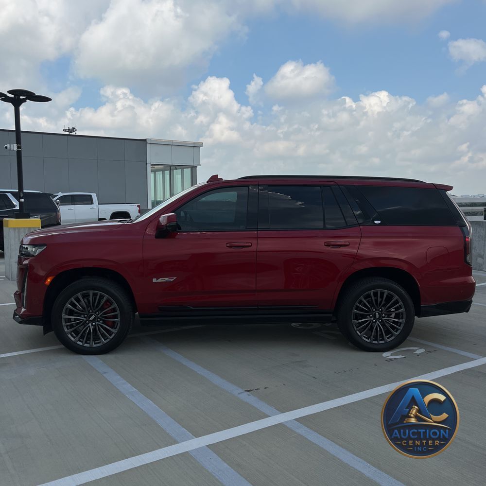 2023 Cadillac Escalade-V Base