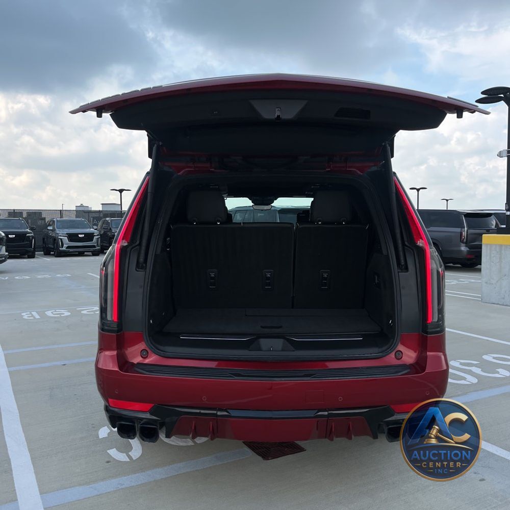 2023 Cadillac Escalade-V Base