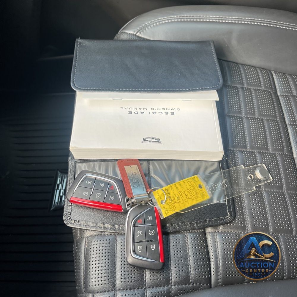 2023 Cadillac Escalade-V Base