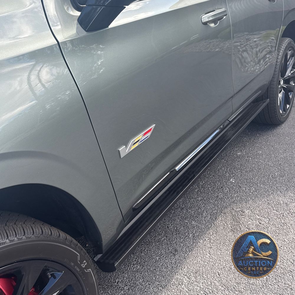 2023 Cadillac Escalade-V Base
