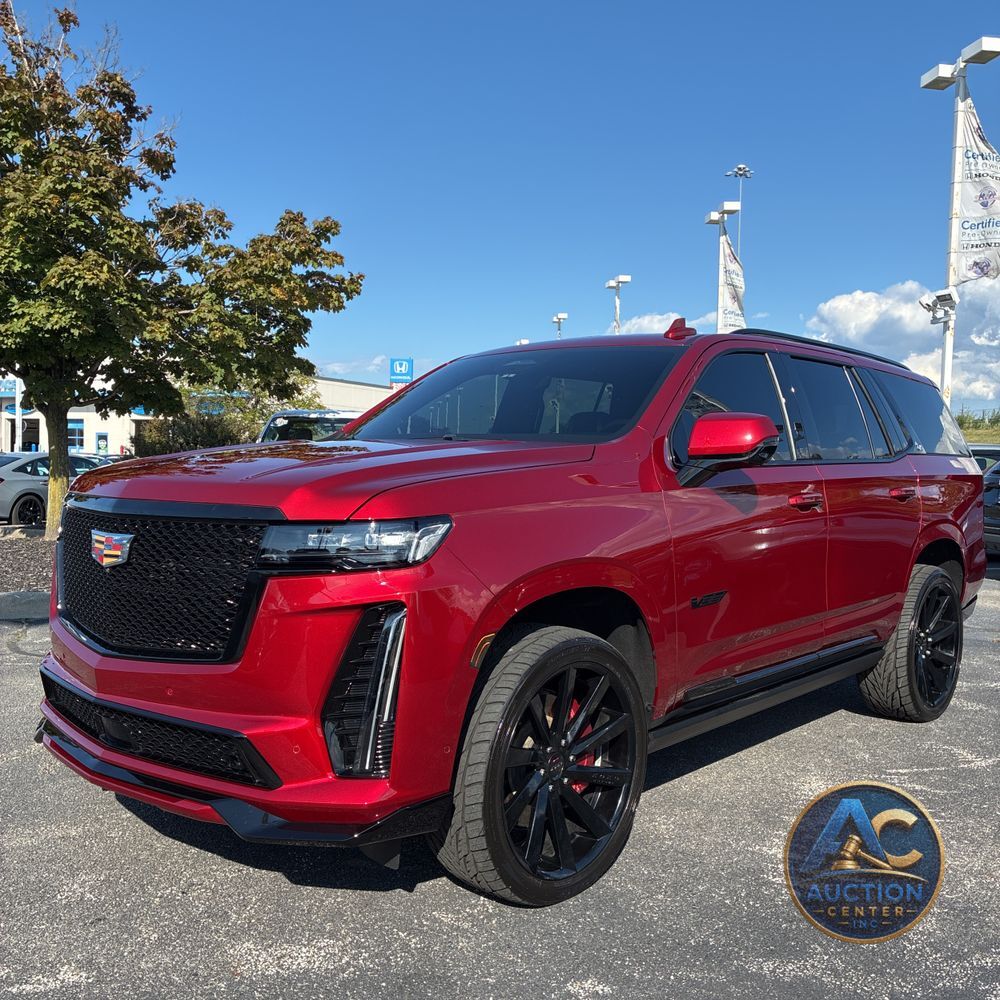 2023 Cadillac Escalade-V Base